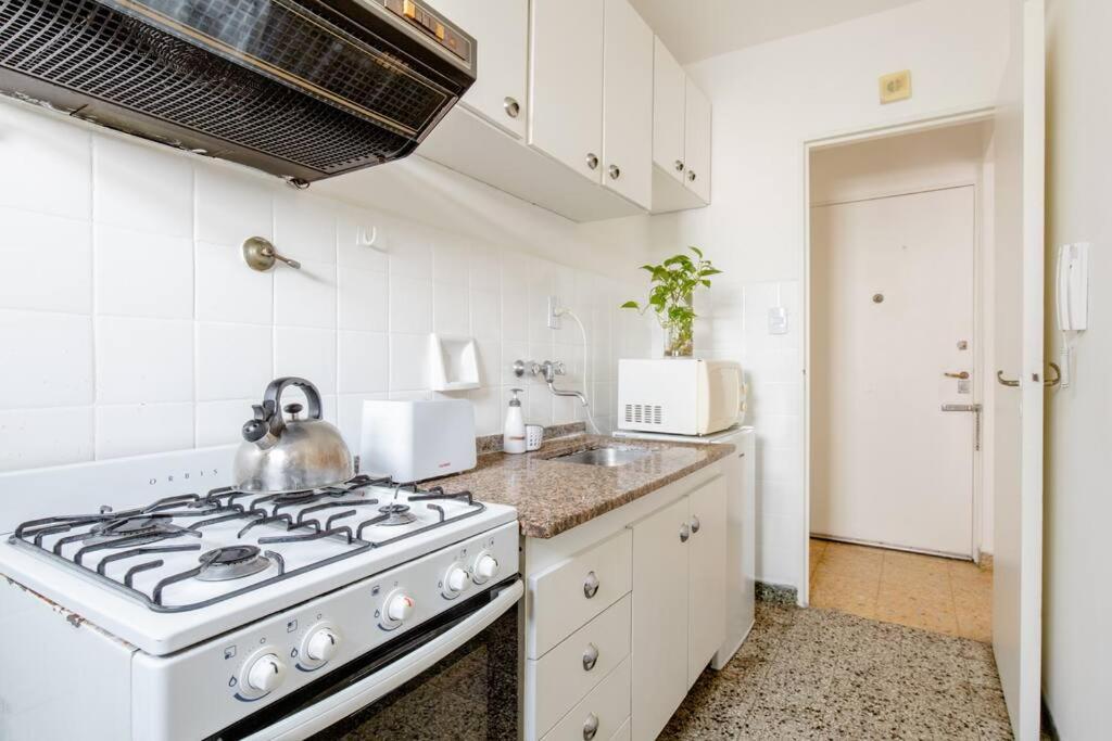 Departamento Con Balcon -movistar Arena - Apartment
